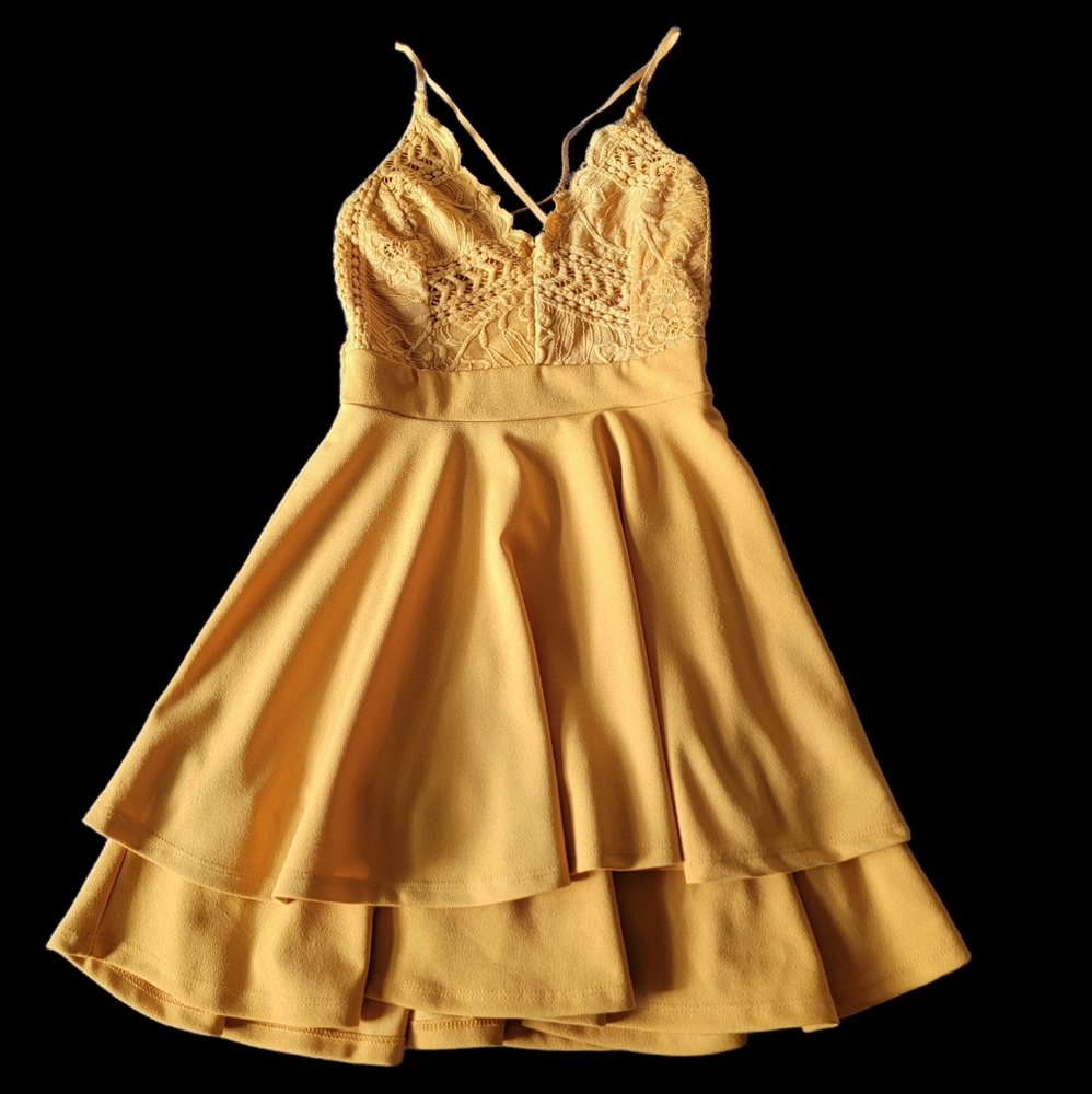 Windsor, mustard color mini dress